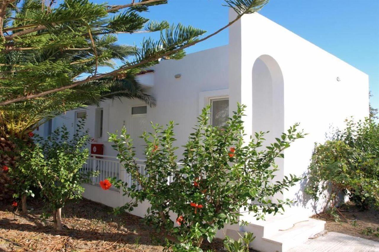 Eristos Beach Hotel Megálon Choríon Exterior foto
