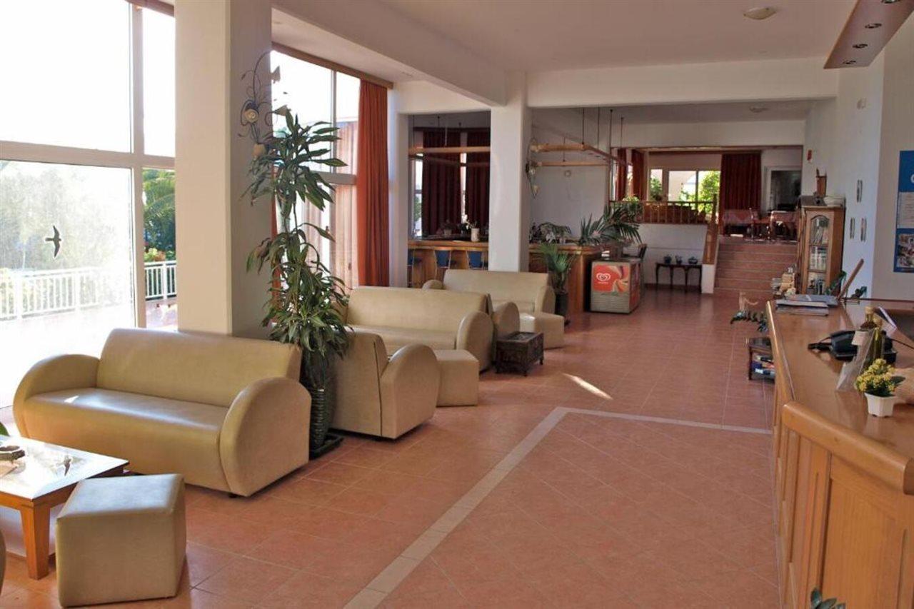 Eristos Beach Hotel Megálon Choríon Exterior foto