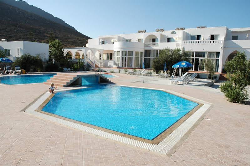 Eristos Beach Hotel Megálon Choríon Exterior foto